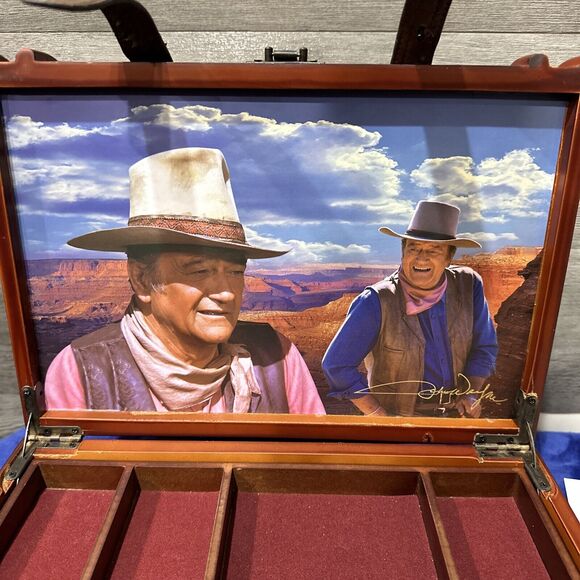 Bradford Exchange John Wayne Stagecoach Trunk Valet Box Hidden Compartment New - Picture 11 of 16
